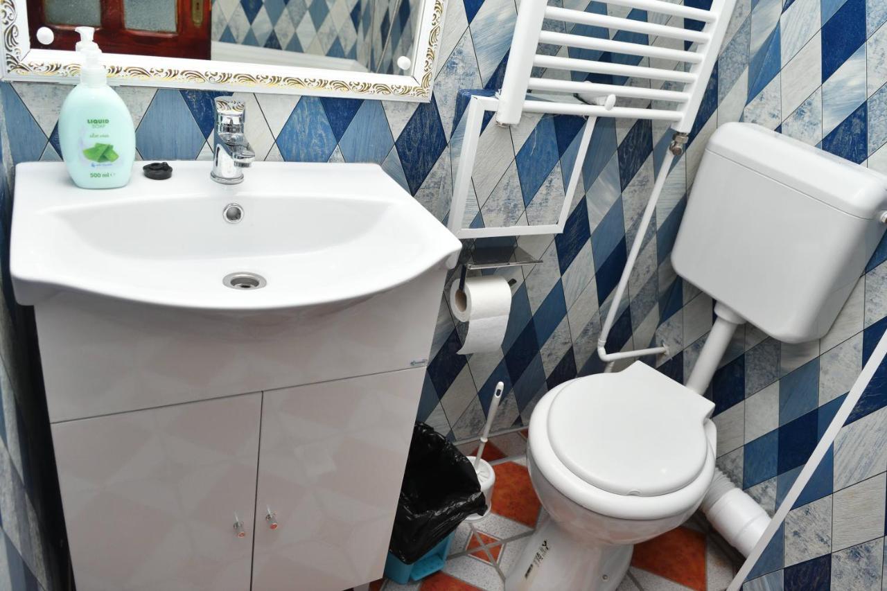 Casa Simescu I Pansiyon Caransebeş Dış mekan fotoğraf