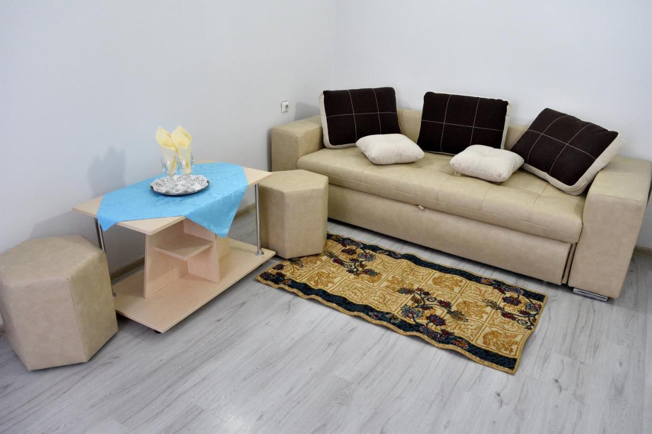 Casa Simescu I Pansiyon Caransebeş Dış mekan fotoğraf
